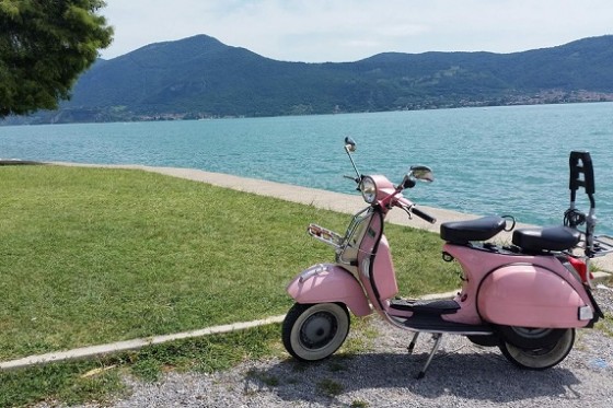 On Vespa in Moscato and Iseo Lake